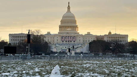 Trump inauguration moved indoors