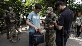 Ukrainian recruitment officers gas conscripts – media