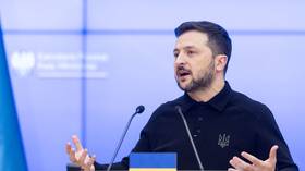 Zelensky mengkritik Barat karena tidak memutuskan hubungan dengan Rusia