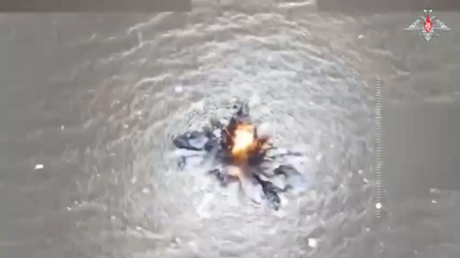 Ukrainian kamikaze boat ‘blown to smithereens’ (MOD VIDEO)