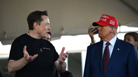 Elon Musk speaks with US President-elect Donald Trump at a viewing of the launch of a test flight of the SpaceX Starship rocket on November 19, 2024.