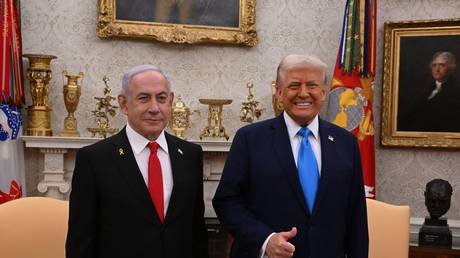 United States President Donald Trump hosts Israeli Prime Minister Benjamin Netanyahu in the White House on February 4, 2025. © Getty Images