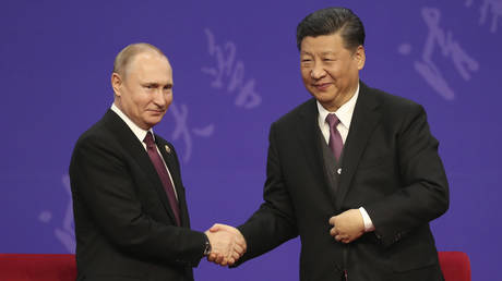  Russian President Vladimir Putin and Chinese President Xi Jinping.