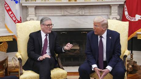 US President Donald Trump meets with British Prime Minister Keir Starmer, February 27, 2025