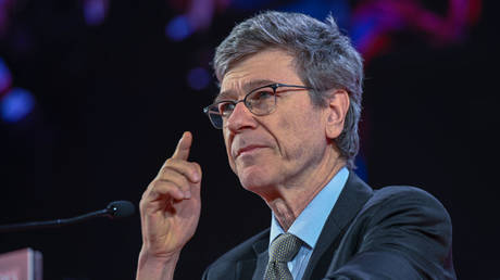 EU caught as ‘cheerleader of US hegemony,’ says Jeffrey Sachs