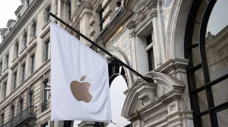 Apple Files Lawsuit Against UK in Data Privacy Disagreement