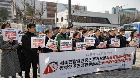 South Korea blames pilots for bombing village