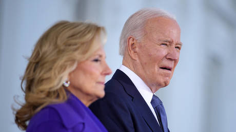 Vance suggests Biden's spouse governed the country