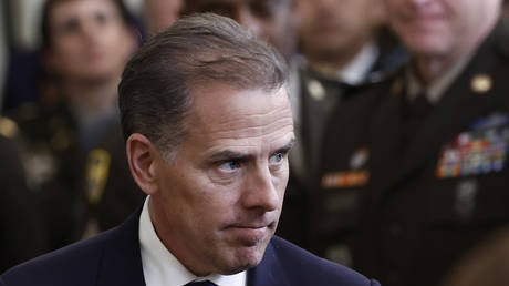 Trump removes Secret Service protection from Hunter Biden