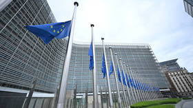 EU admits blackmailing Serbian leader over Moscow visit
