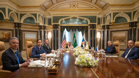US clarifies position on Ukraine conflict peace talks