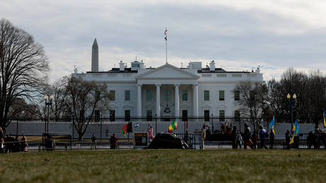 US preparing new Russia sanctions – Reuters