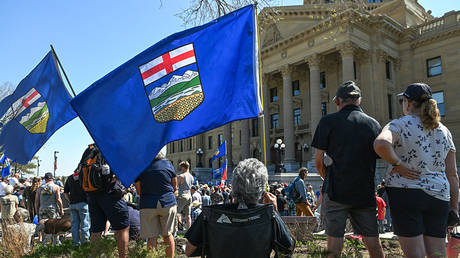 Canadian province could hold secession referendum – premier