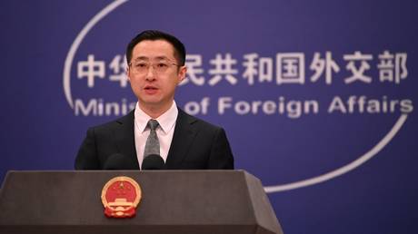 China supports proposed talks between Moscow and Kiev