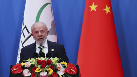 Brazil’s Lula to ask Putin to negotiate with Ukraine