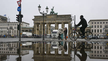 Germany cuts tax estimates by over €33 billion