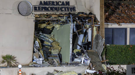 FBI calls blast near fertility clinic ‘terrorism’ (VIDEO)