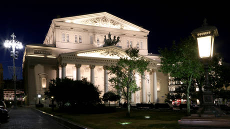 Russian ballet loses two legends in one day
