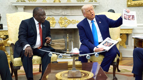 Trump confronts South African leader over ‘white genocide’ (VIDEO)
