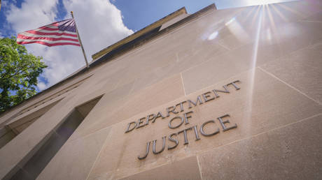 Pentagon employee arrested for trying to leak secrets over Trump grievances