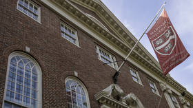 White House halts new grants for Harvard
