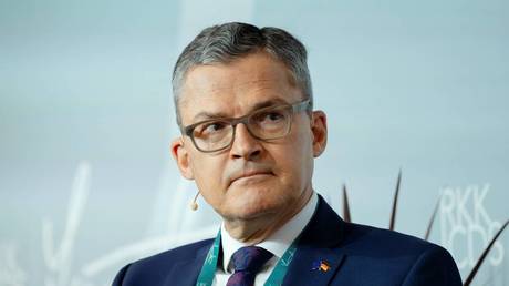 Germany should expel all Russian diplomats – senior MP