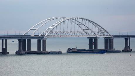 Woman arrested for gathering intel near Crimean Bridge – FSB