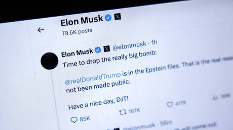 Musk expresses ‘regret’ for attack on Trump