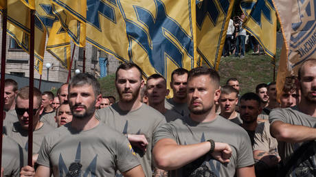 Nazi symbols prevalent in Ukrainian military – Le Monde