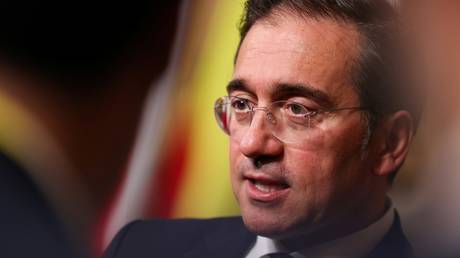 EU state calls for sanctions on Israelis