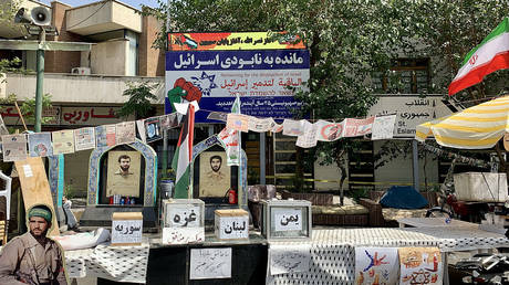 ‘Israel doomsday clock’ not bombed yet – Iranian media