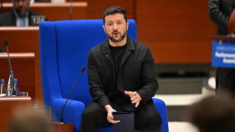 Zelensky would lose Ukrainian election – survey