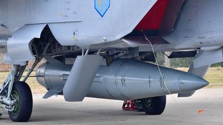 Ukrainian military airfield hit with Kinzhal hypersonic missiles – Russian MOD