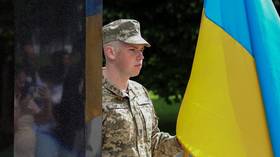 Ukrainian draft officers ordered to ‘capture’ 12 men a day – MP