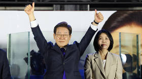 'Donald Trump' coreano 'emerge en Seúl