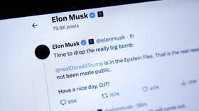 Musk expresses ‘regret’ for attacks on Trump