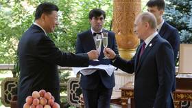 Putin congratulates Xi on his birthday