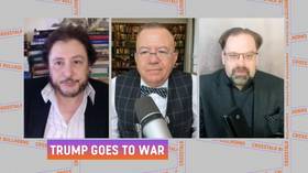 CrossTalk Bullhorns: Trump goes to war