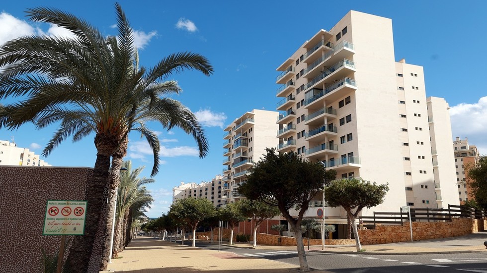 World News: पूर्व-यूक्रेनी पुलिस प्रमुख स्पेन में मृत पाया गया-मीडिया – INA NEWS