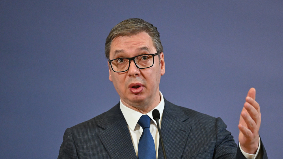 Serbian President Vucic Confirms No Sanctions on Russia Amid EU Pressure