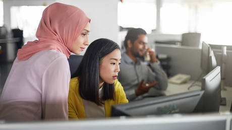 Russian IT sector sees Asia influx — Kommersant
