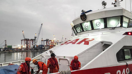 Ferry sinks off Bali, killing four