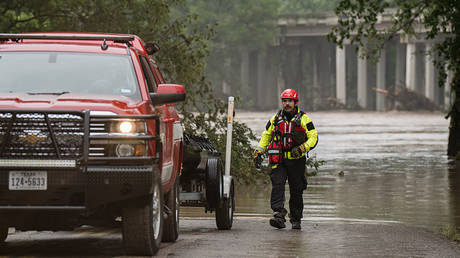 Texas floods raise death toll to 24