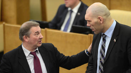 Ukraine sentences Russian sports legends-turned MPs to 15 years in absentia – TASS