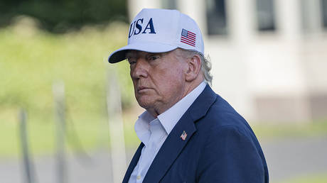 Trump warns of 10% duties on BRICS