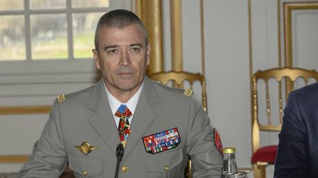 French general’s Putin claim debunked
