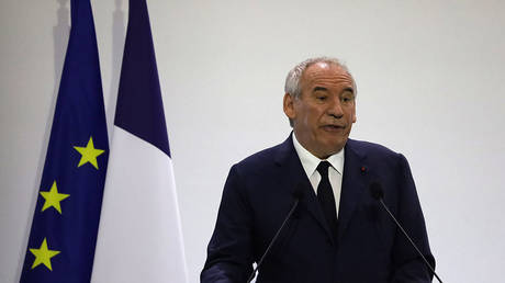 France to raise taxes on the rich