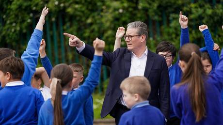 UK to allow children to vote