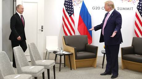 Kremlin rules out imminent Putin-Trump meeting