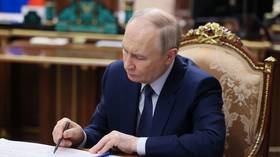 Putin approves new policy to fight Russian language discrimination